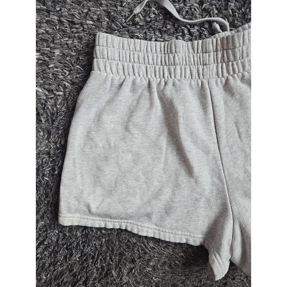 Victoria Secret Sweat-shorts On Point Grey Size Large - Picture 9 of 9